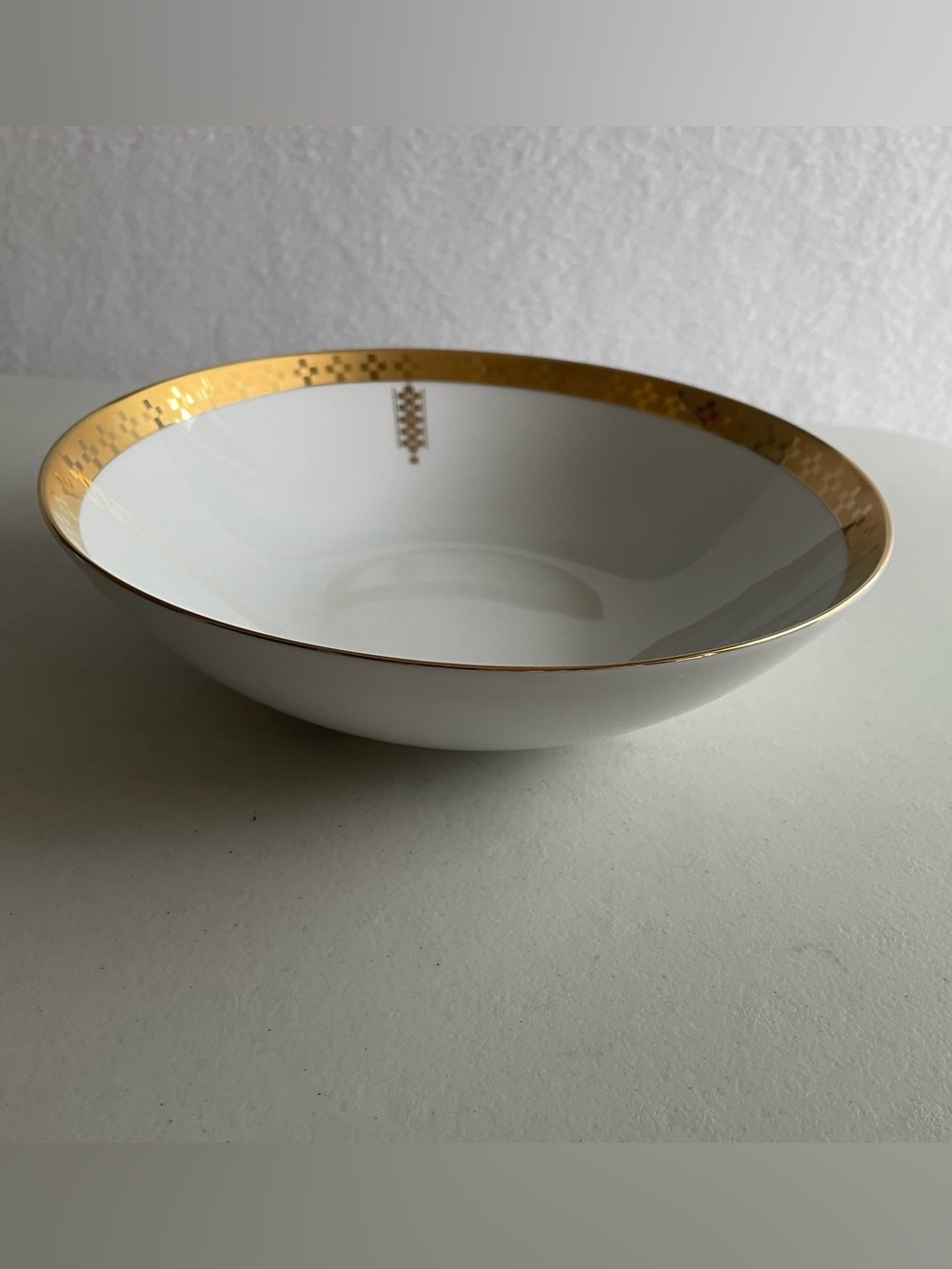 Imperial Tiffany & Co. Vegetable Bowl by Frank Lloyd Wright (discontinued) NWOT - Picture 10 of 11